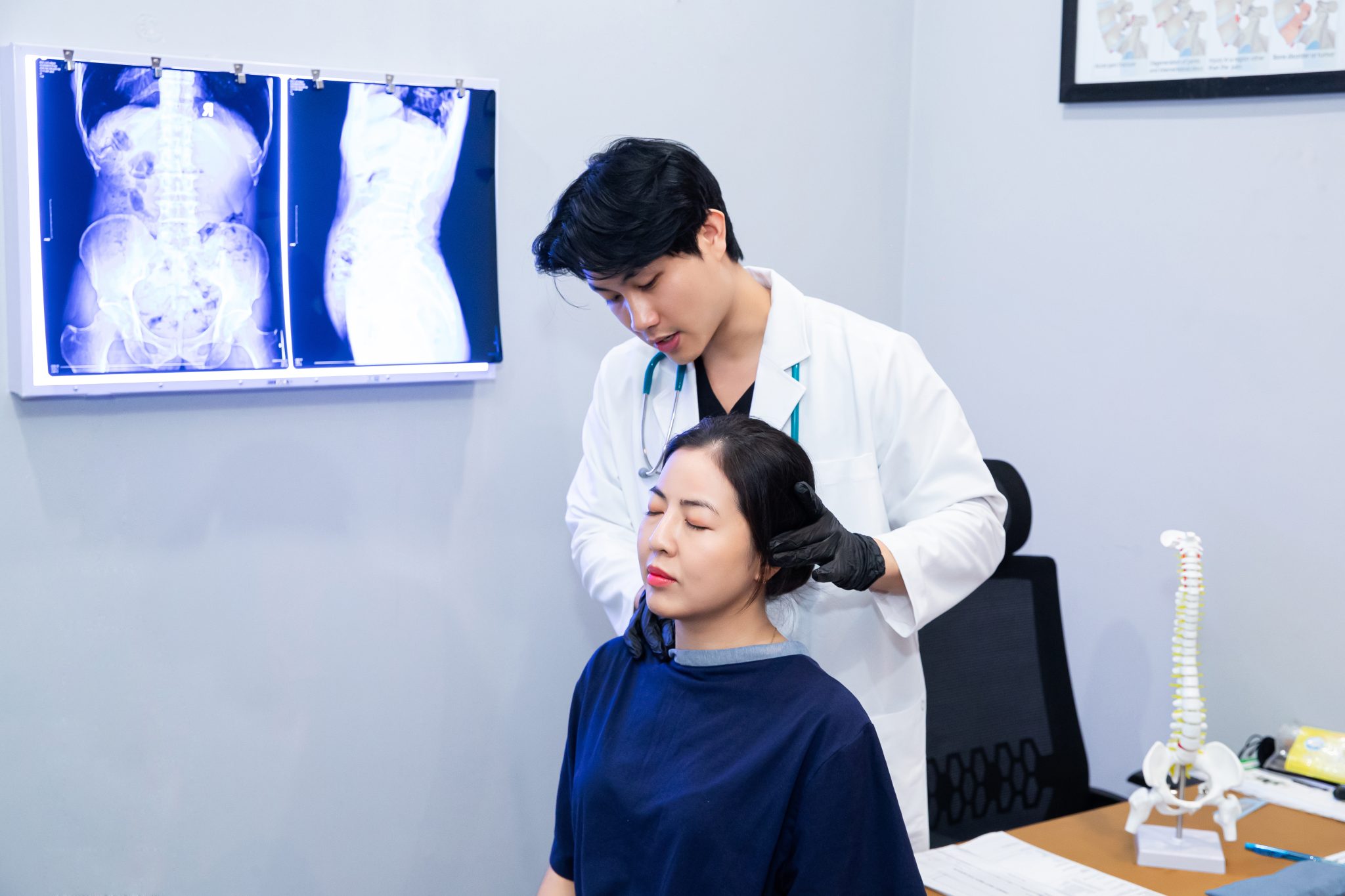 Đau cổ vai gáy1